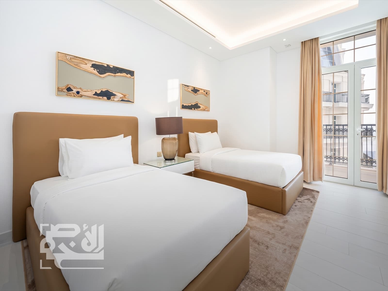 Twin bedroom